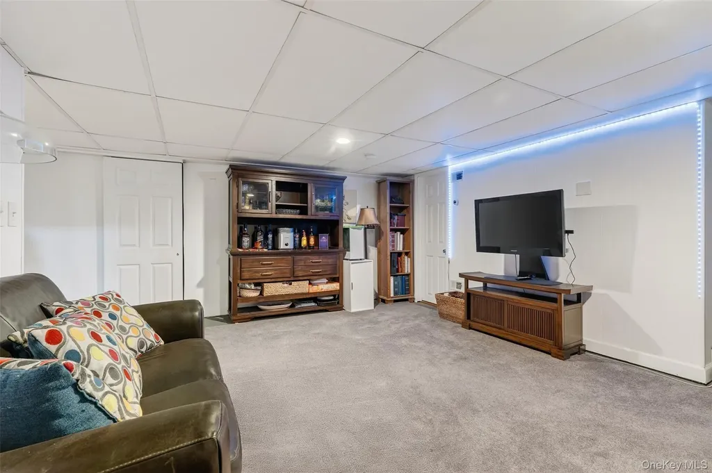 15 Closs Drive Rhinebeck NY 12572