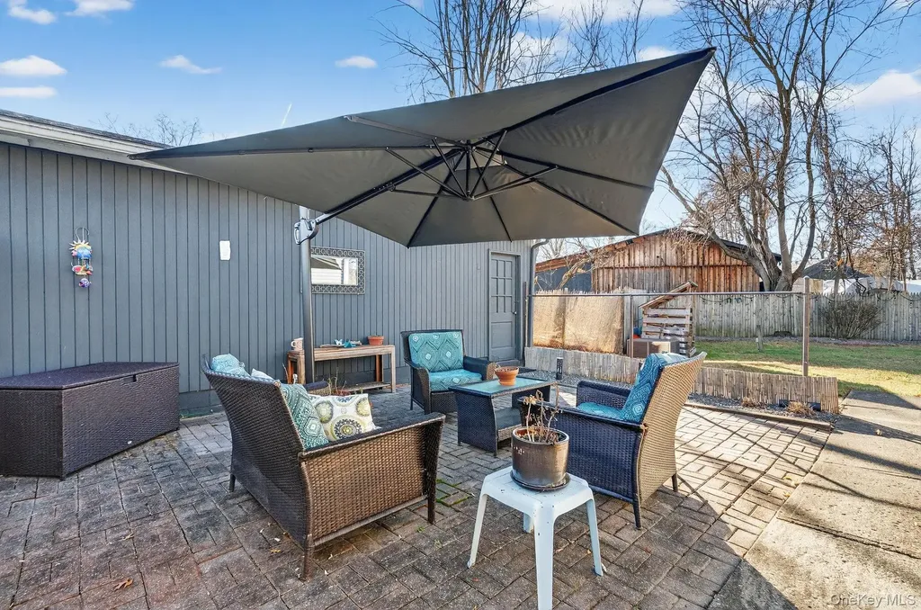 15 Closs Drive Rhinebeck NY 12572
