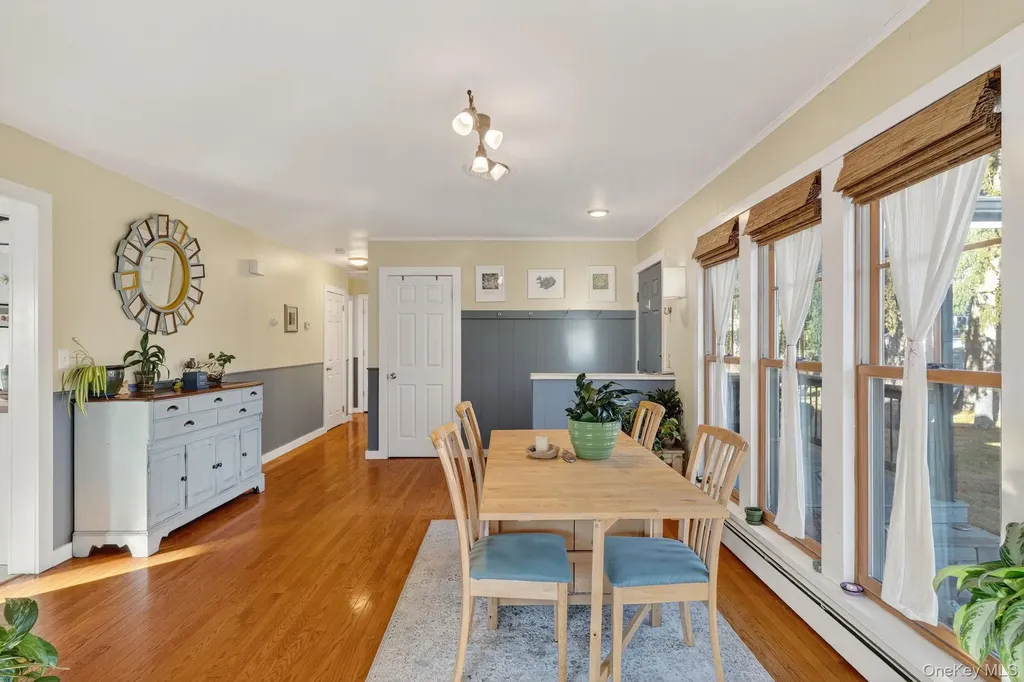 15 Closs Drive Rhinebeck NY 12572