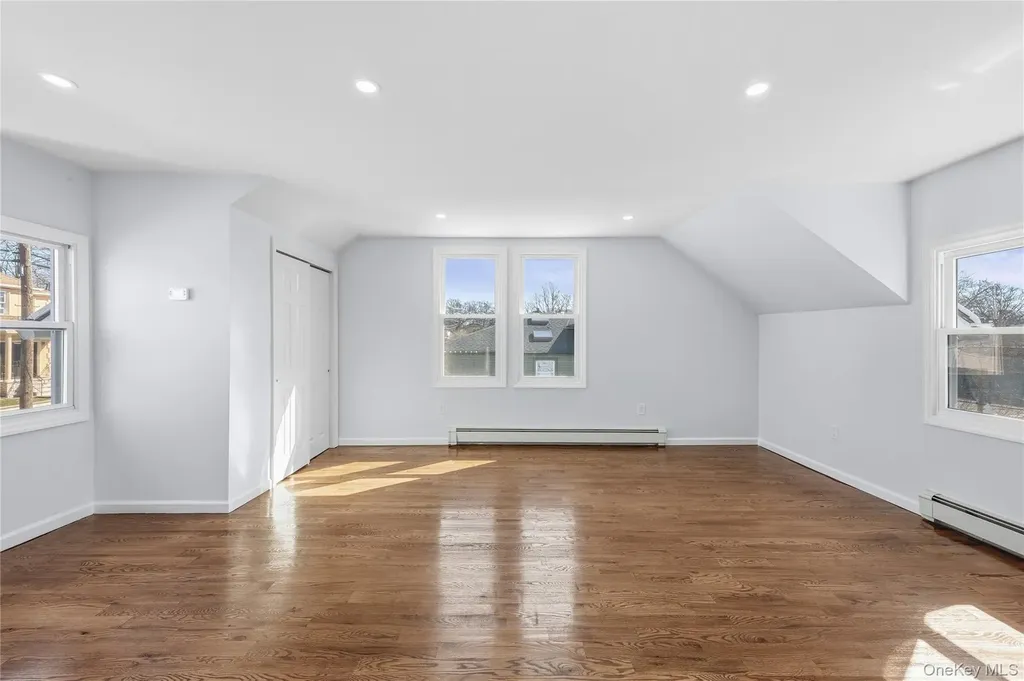22 Colonial Avenue Freeport NY 11520