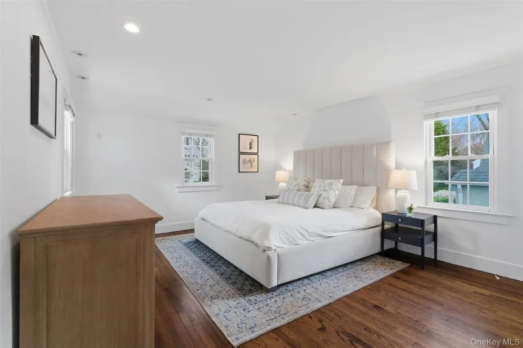 32 Kingsbury Road New Rochelle NY 10804