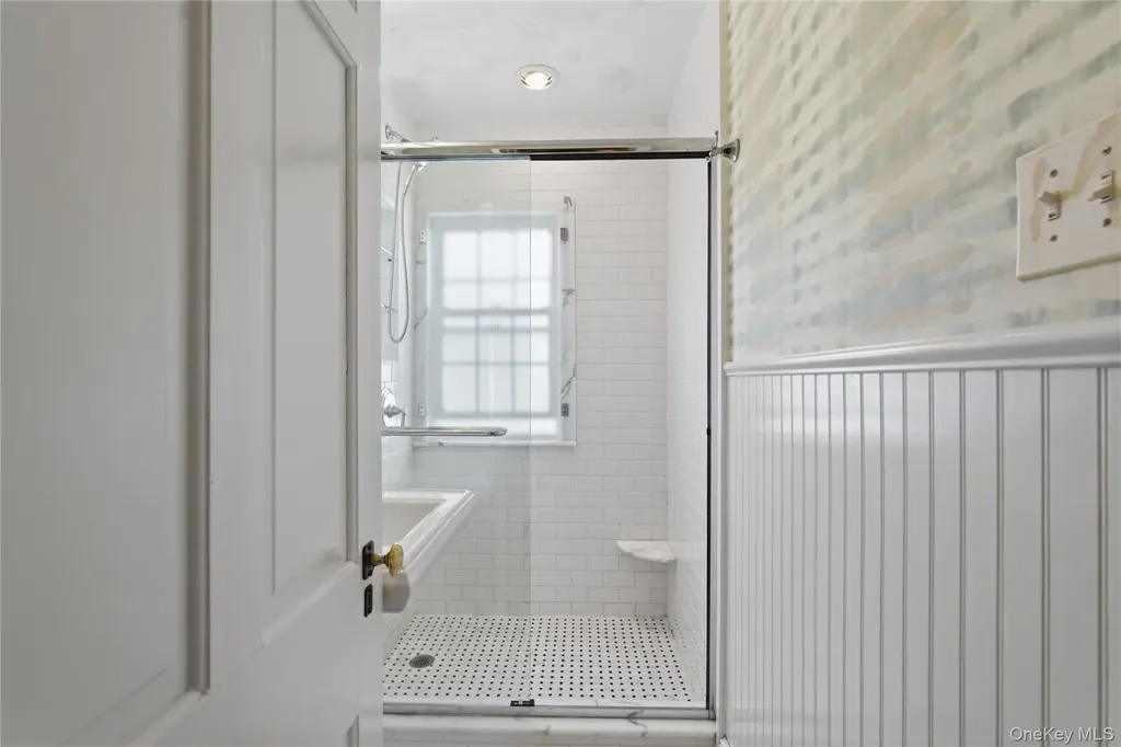 32 Kingsbury Road New Rochelle NY 10804
