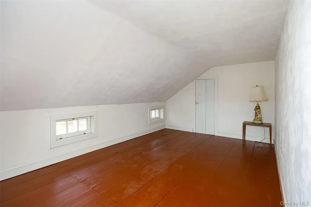 60 Rainbow Lane Pine Bush NY 12566