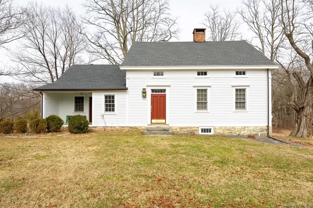 60 Rainbow Lane Pine Bush NY 12566