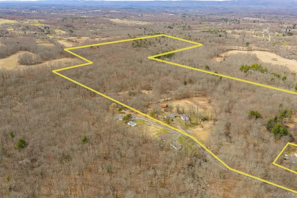60 Rainbow Lane Pine Bush NY 12566
