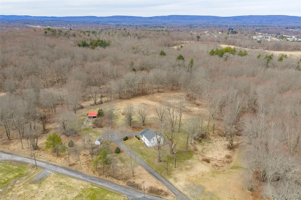 60 Rainbow Lane Pine Bush NY 12566