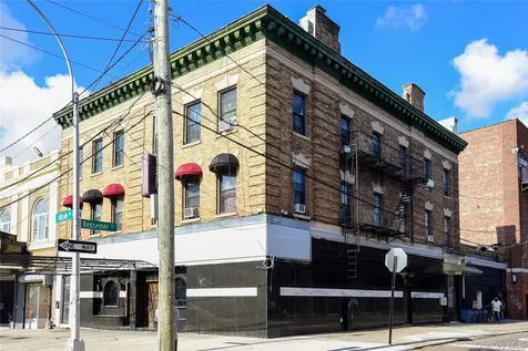 117-11/13 Hillside Avenue Richmond Hill NY 11418