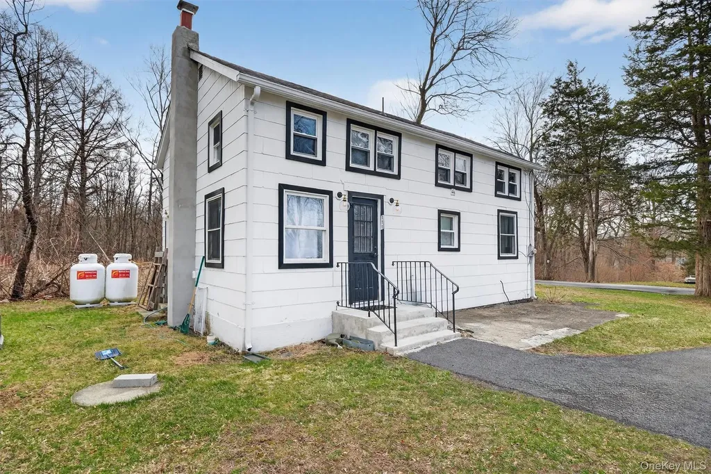 111 Sunrise Trail Plattekill NY 12589