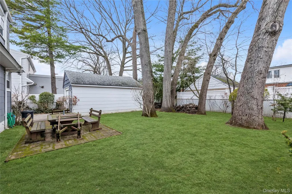 133 Judith Lane Valley Stream NY 11580