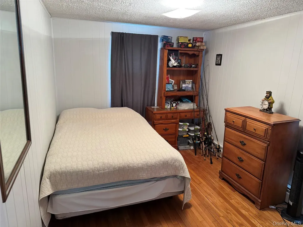 44 Cedar Drive Miller Place NY 11764