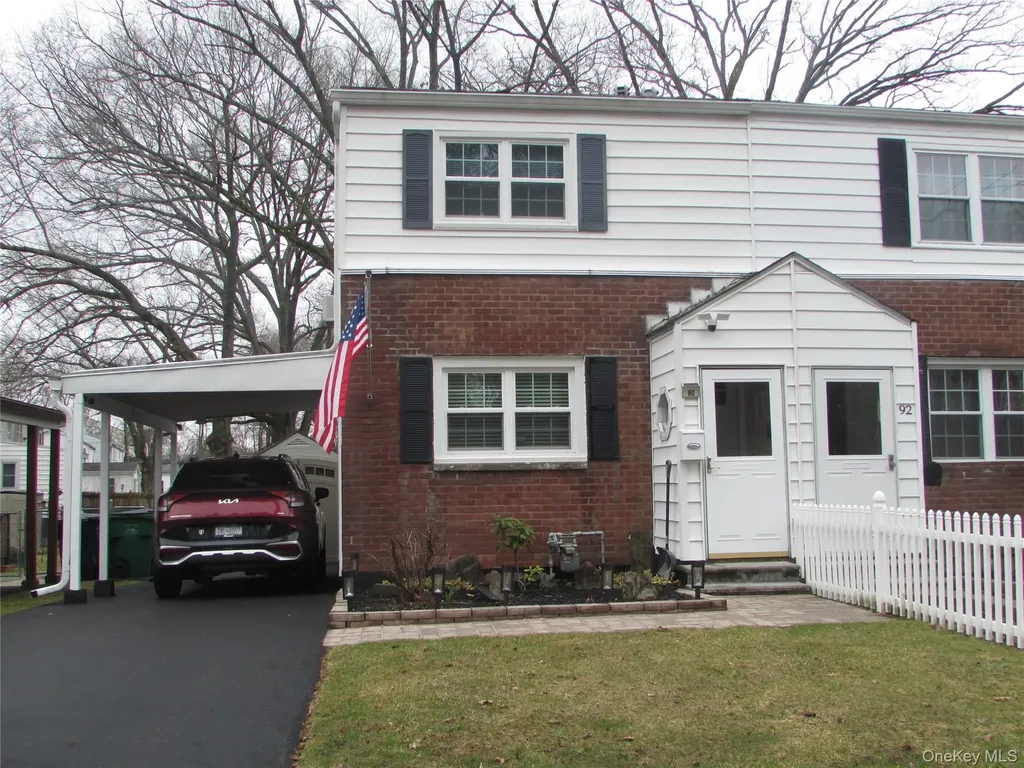 90 Paggi Terrace Wappingers Falls NY 12590