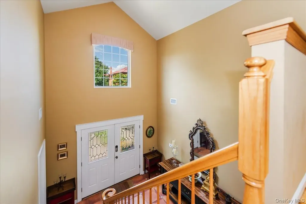 40 E Penn Street Long Beach NY 11561