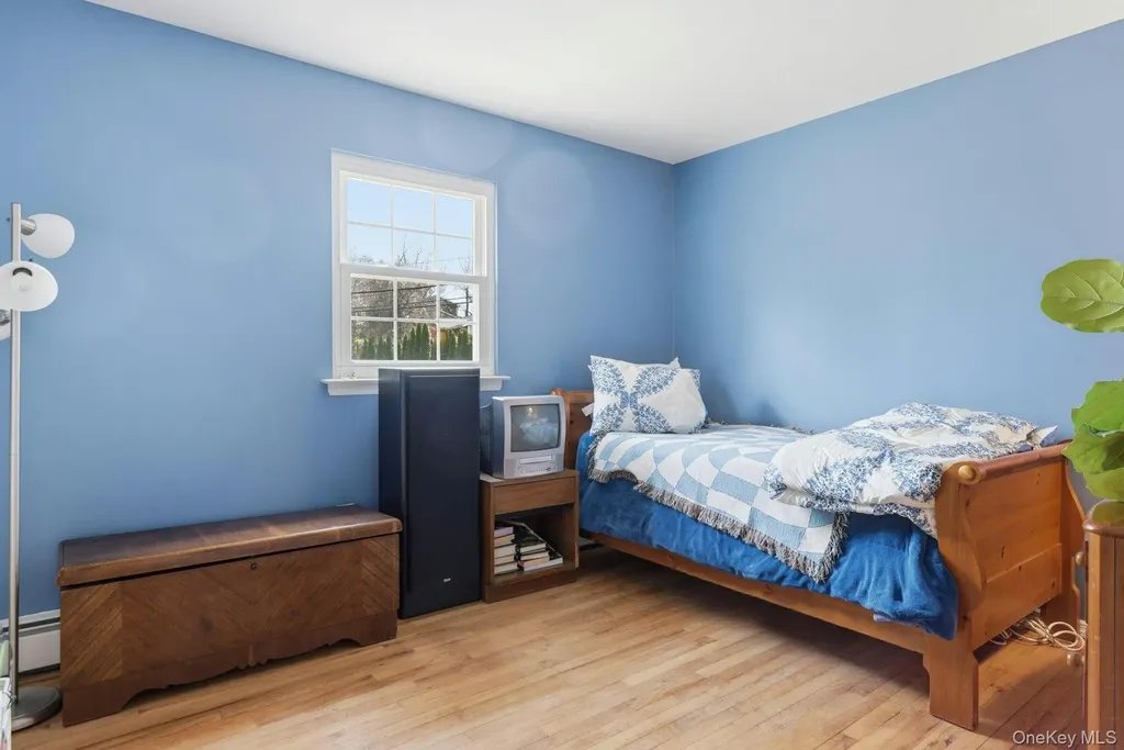 35 East Neck Road Huntington NY 11743