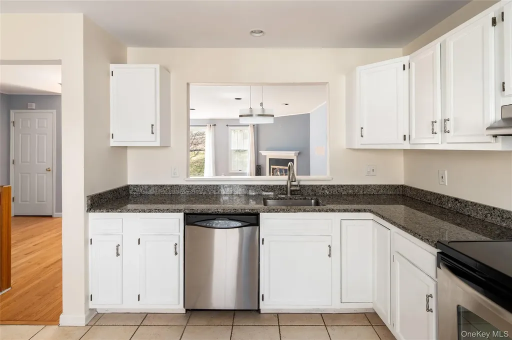 1703 Regent Drive Mount Kisco NY 10549