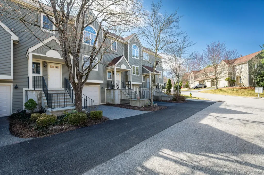 1703 Regent Drive Mount Kisco NY 10549