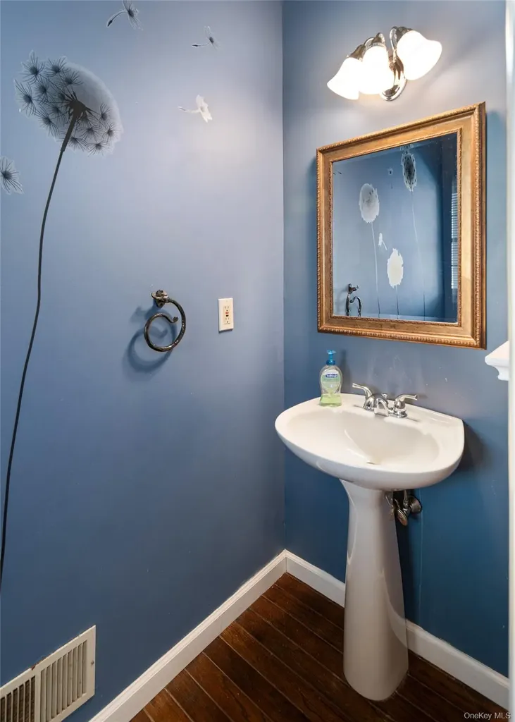 1703 Regent Drive Mount Kisco NY 10549