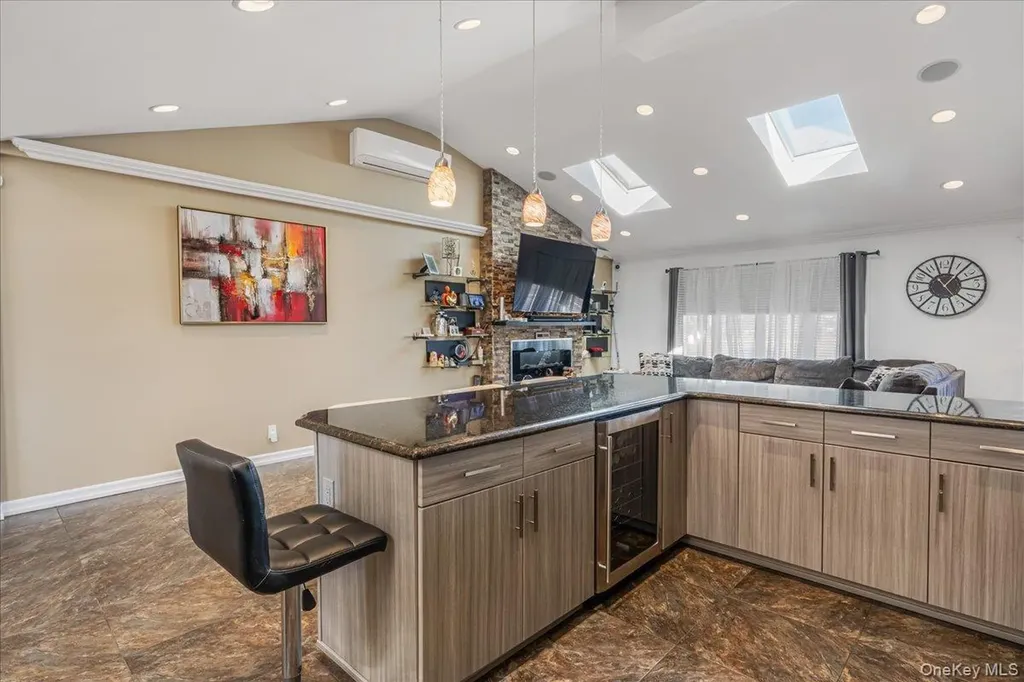 3822 Greentree Drive Oceanside NY 11572