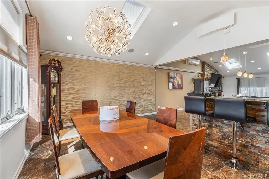 3822 Greentree Drive Oceanside NY 11572