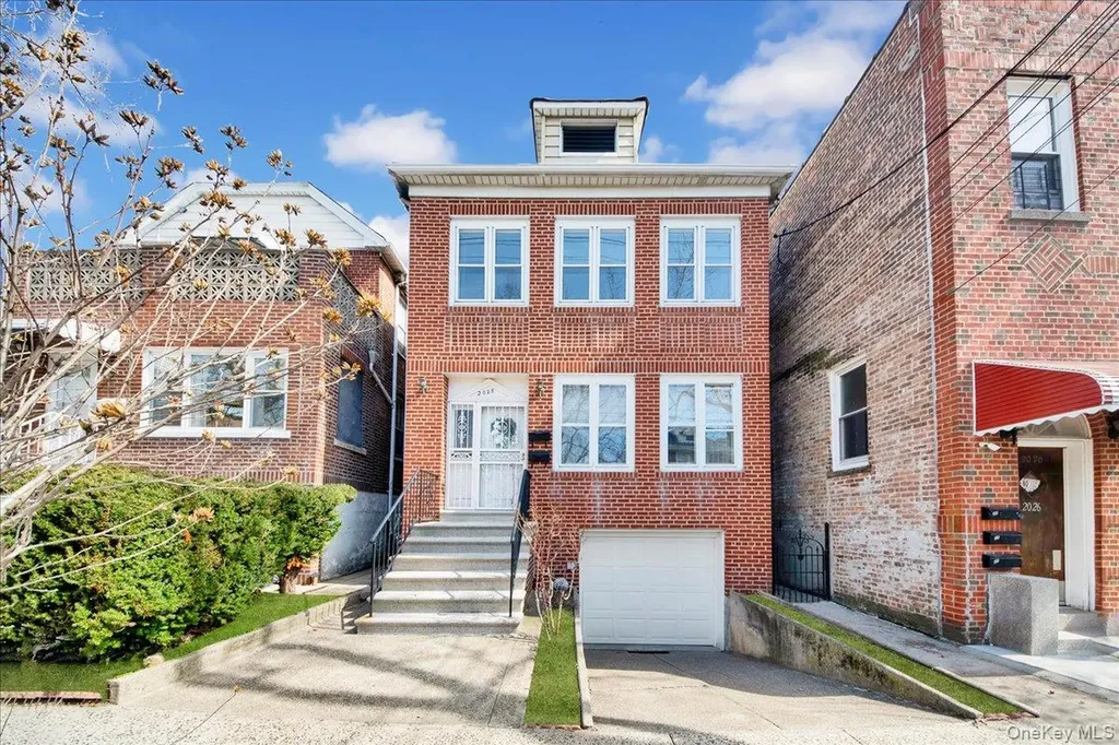 2028 Haight Avenue Bronx NY 10461