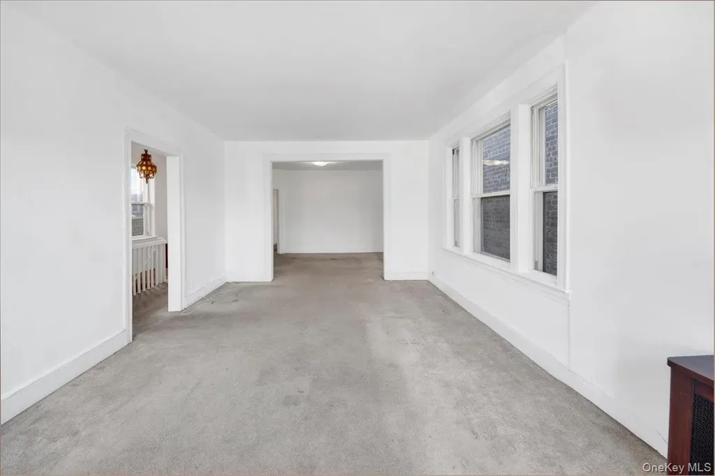 2028 Haight Avenue Bronx NY 10461