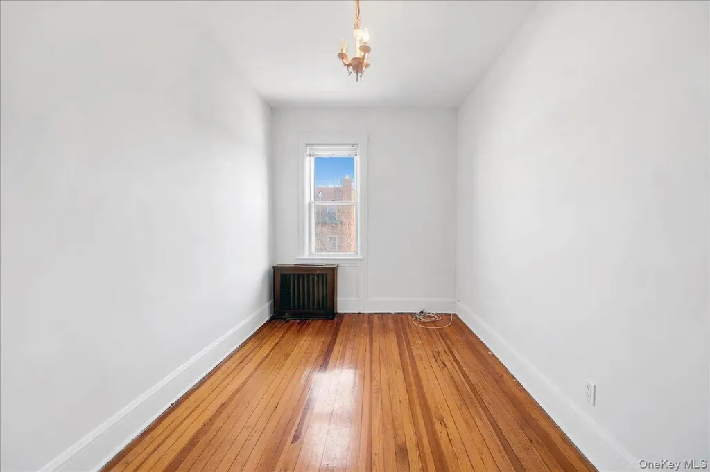 2028 Haight Avenue Bronx NY 10461