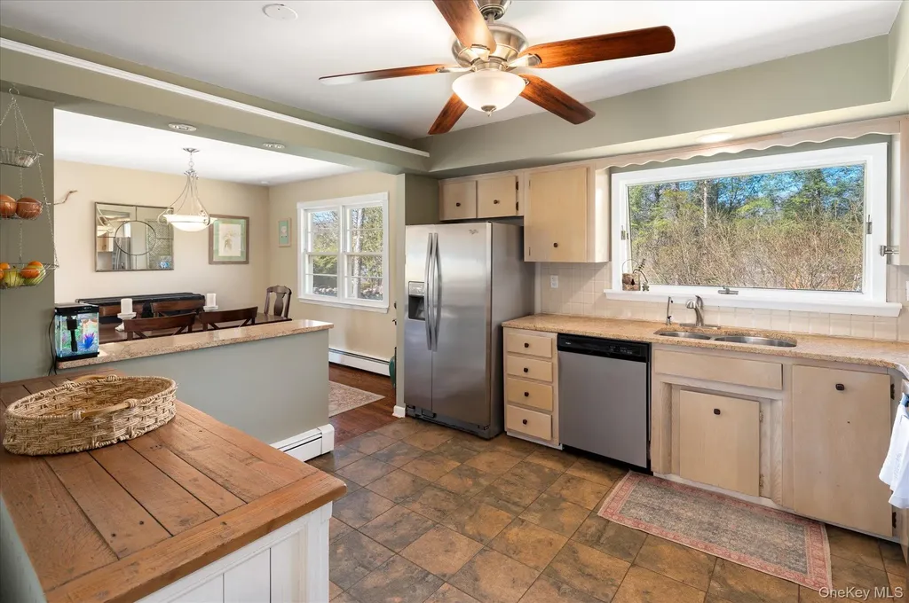 47 Deans Bridge Road Somers NY 10589