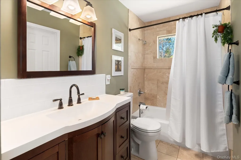 47 Deans Bridge Road Somers NY 10589