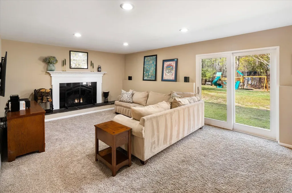 47 Deans Bridge Road Somers NY 10589