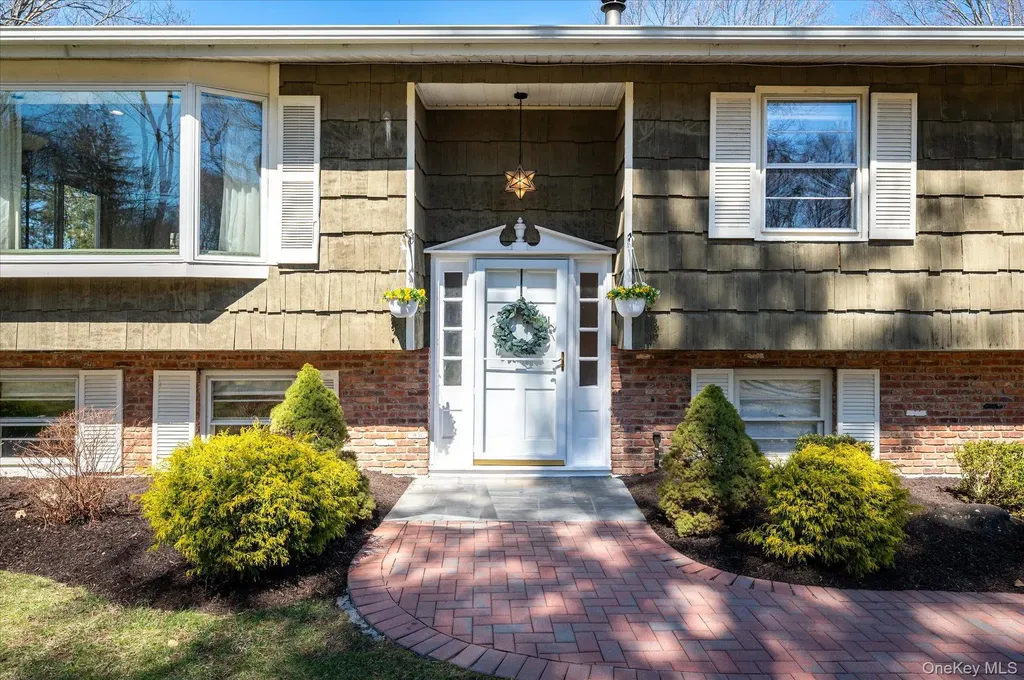 47 Deans Bridge Road Somers NY 10589