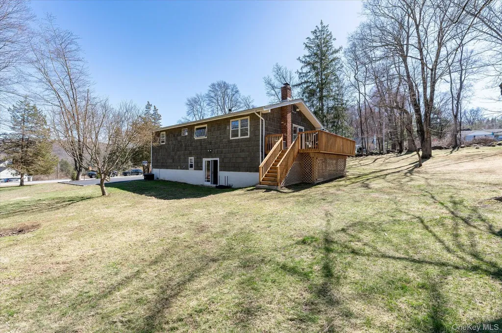 47 Deans Bridge Road Somers NY 10589