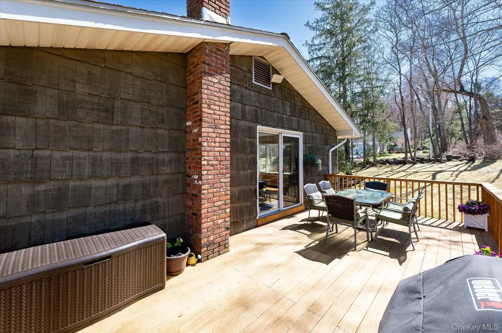 47 Deans Bridge Road Somers NY 10589