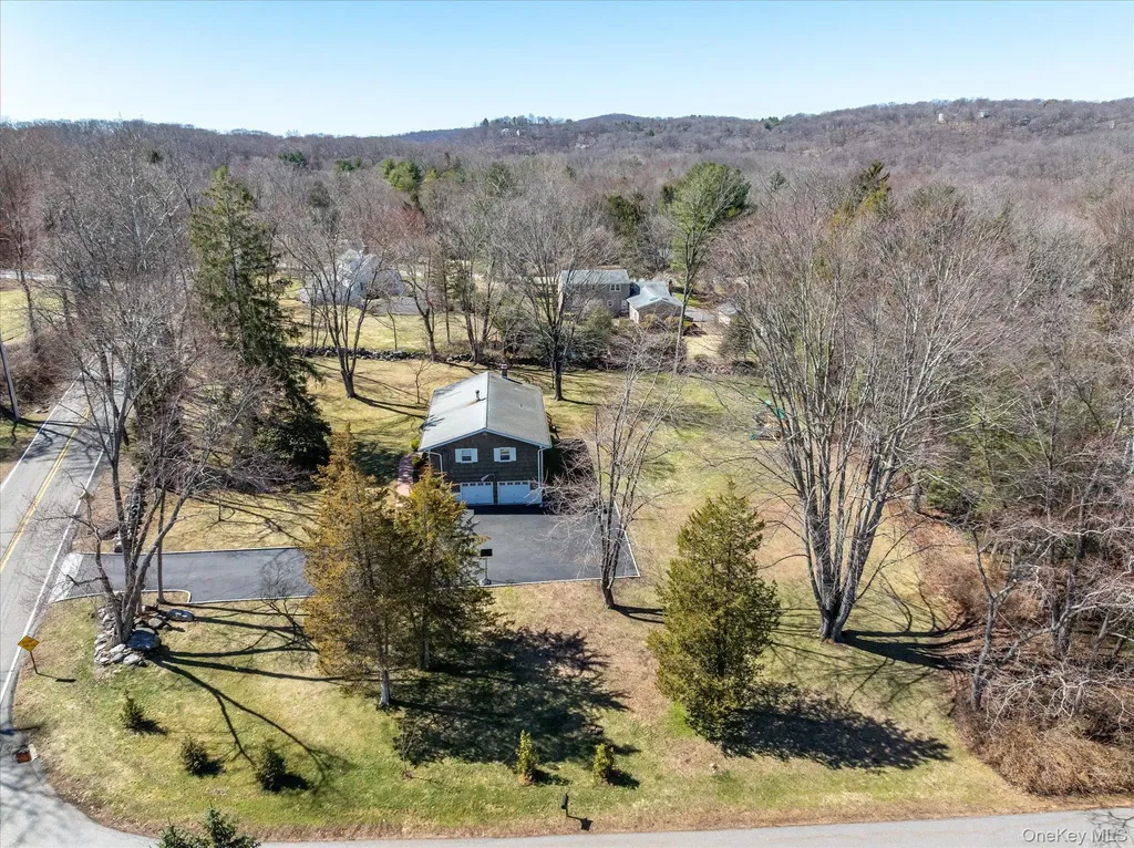 47 Deans Bridge Road Somers NY 10589