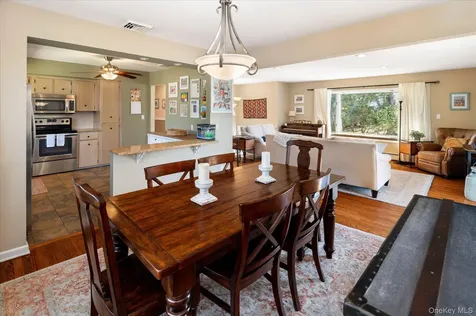 47 Deans Bridge Road Somers NY 10589