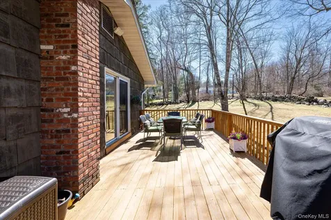 47 Deans Bridge Road Somers NY 10589