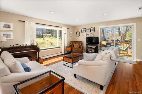 47 Deans Bridge Road Somers NY 10589