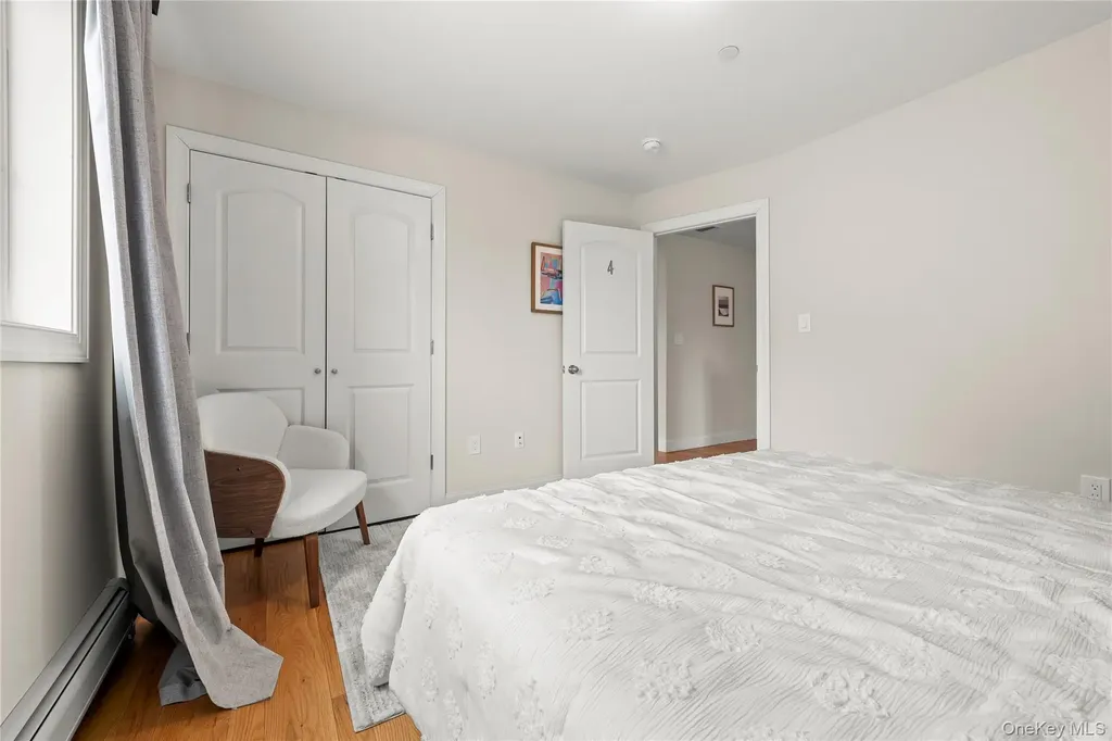 25 Sanford Staten Island NY 10307
