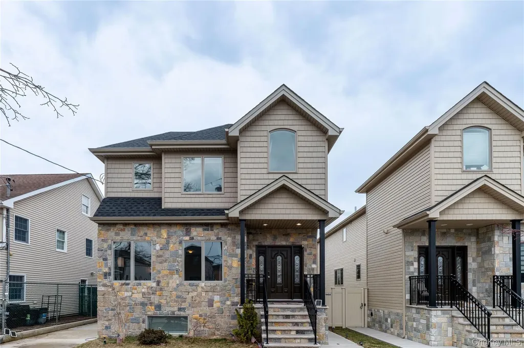 25 Sanford Staten Island NY 10307