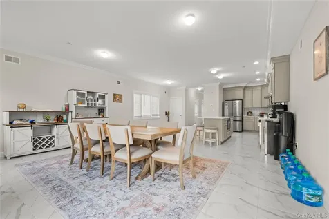 25 Sanford Staten Island NY 10307