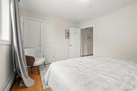 25 Sanford Staten Island NY 10307