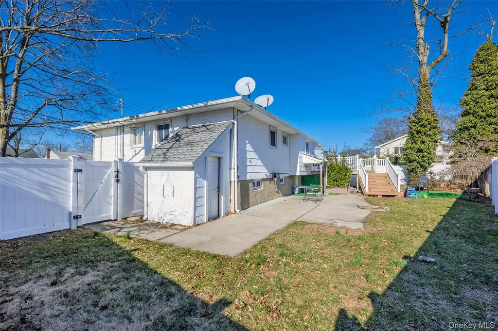 2968 Beltagh Avenue Wantagh NY 11793