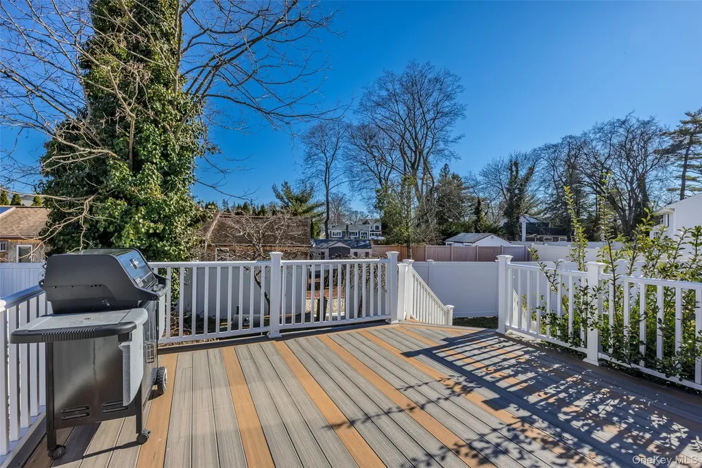 2968 Beltagh Avenue Wantagh NY 11793