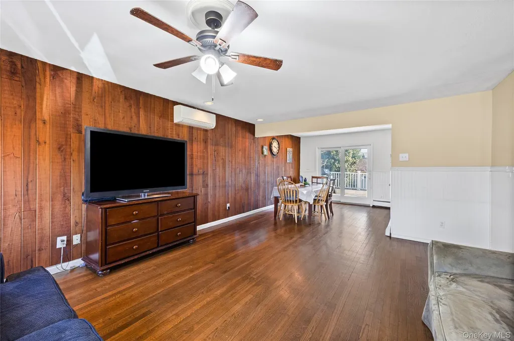 2968 Beltagh Avenue Wantagh NY 11793