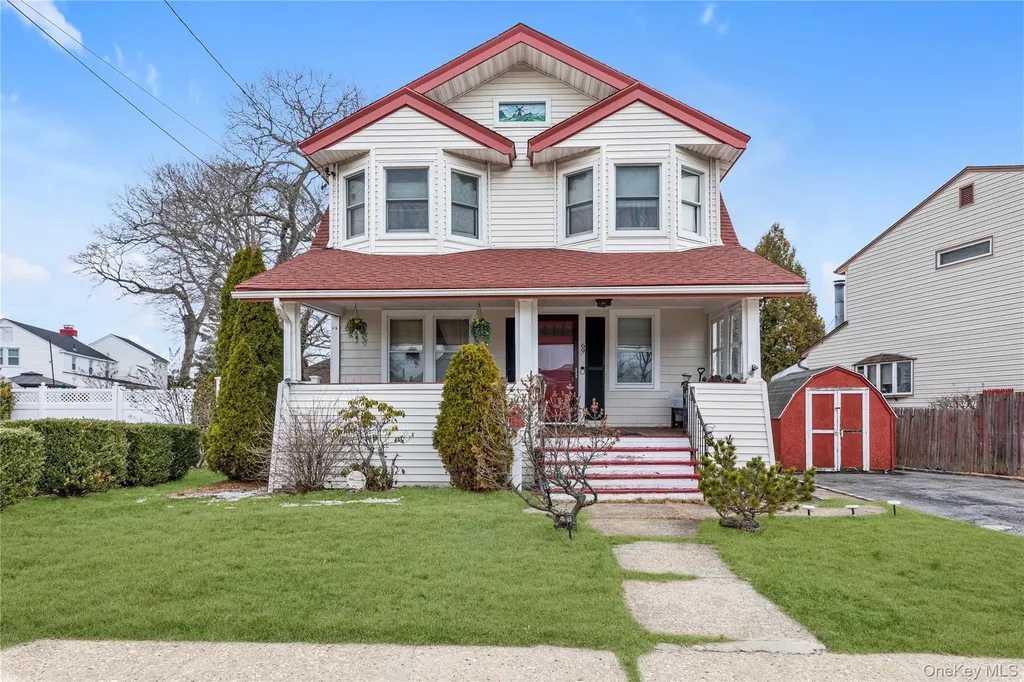 69 Forest Avenue Valley Stream NY 11581