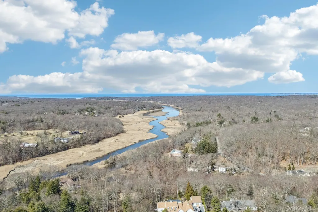 2 Three Pond Road Smithtown NY 11787