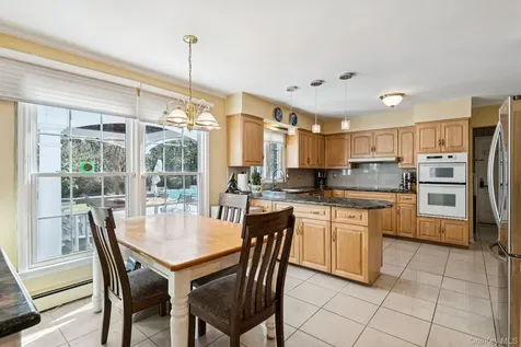 2 Three Pond Road Smithtown NY 11787