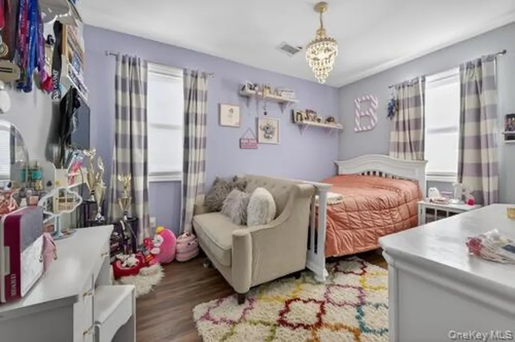 545 Marcellus Road Williston Park NY 11596