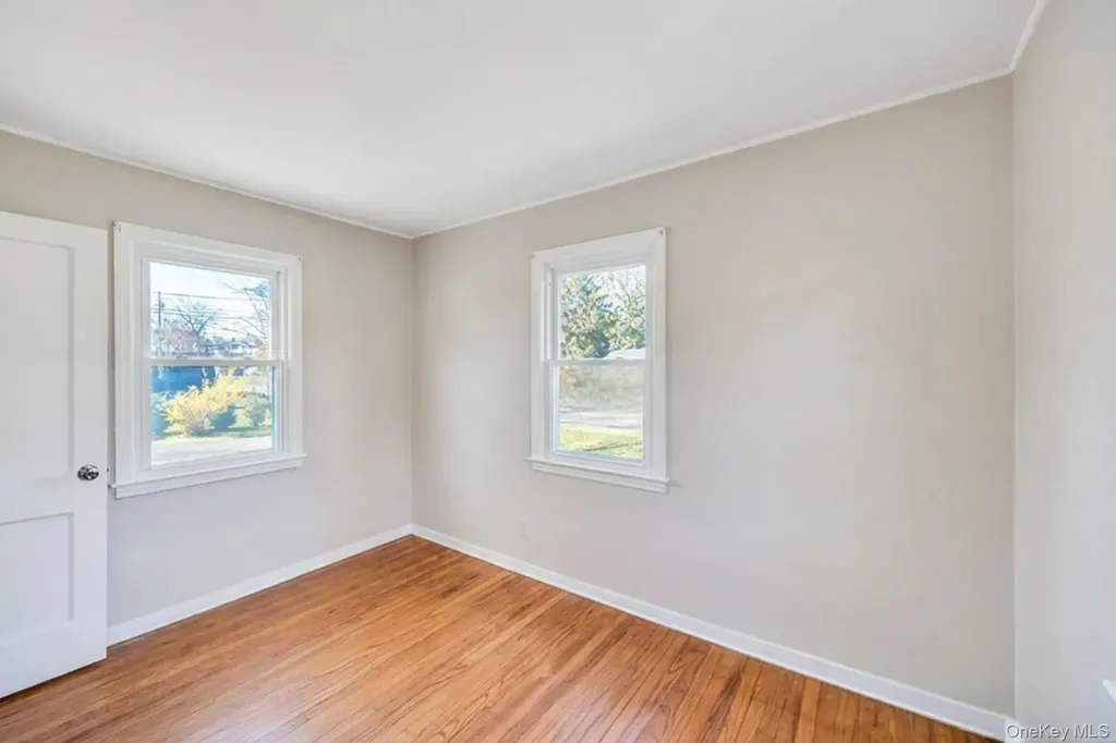 20 Willyn Road Blue Point NY 11715