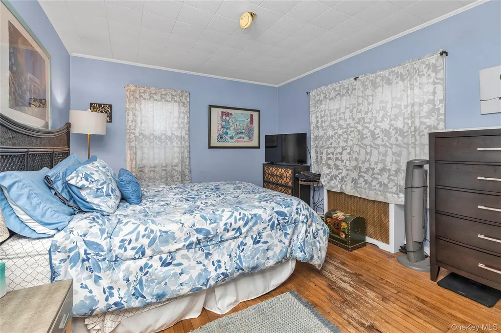 44 Marlowe Road Valley Stream NY 11580