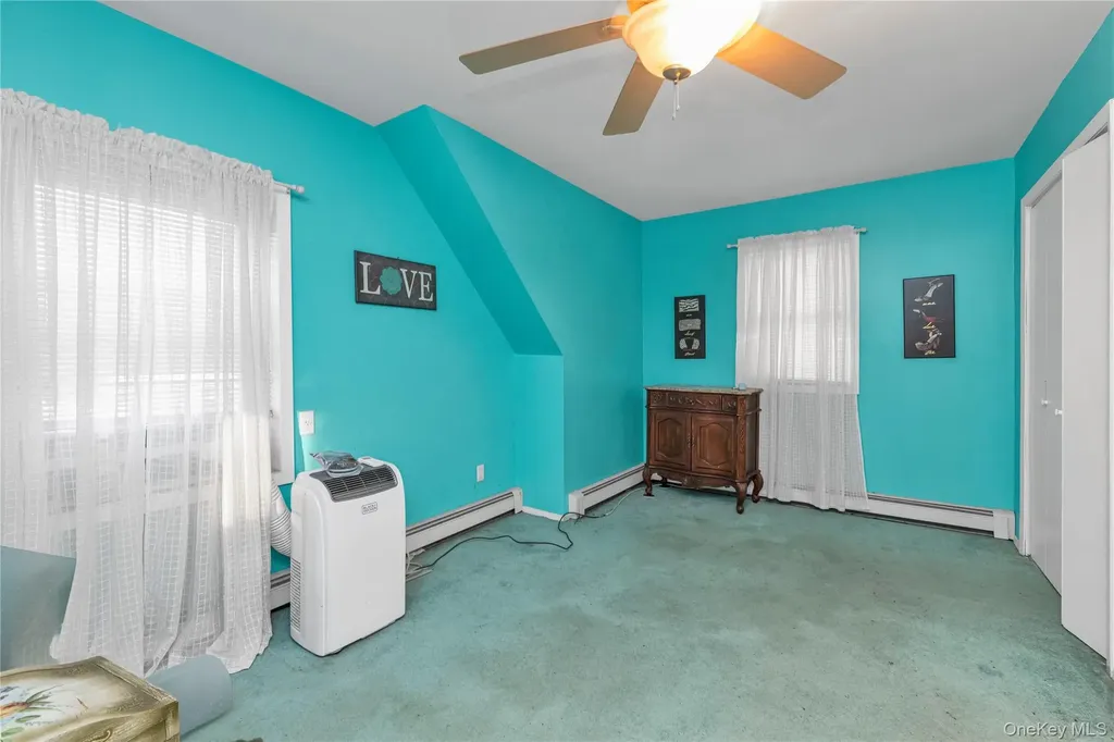44 Marlowe Road Valley Stream NY 11580