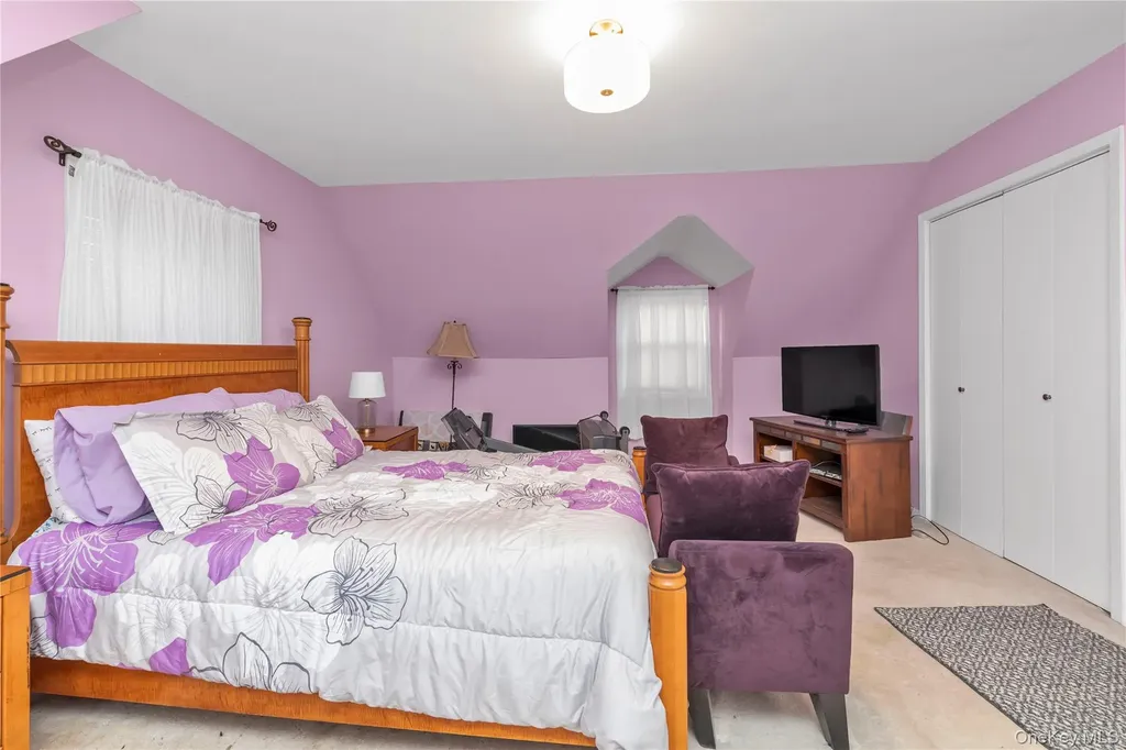 44 Marlowe Road Valley Stream NY 11580